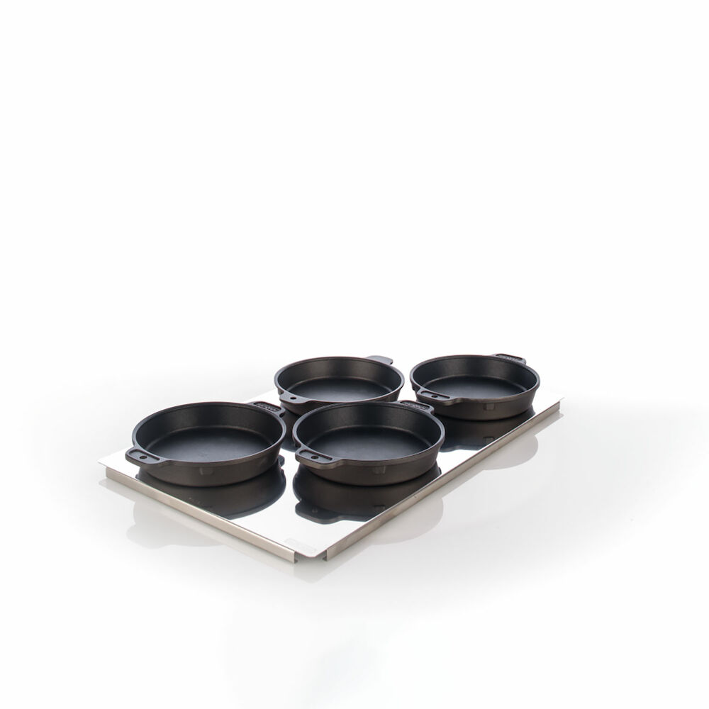 Stek- och bakkärl Set of 4 pans w. plate